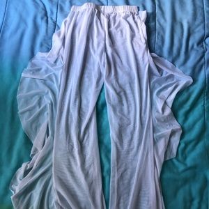 White beach pants
